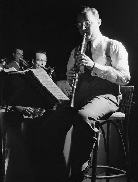 Benny Goodman - Sing, Sing, Sing (with a Swing)
